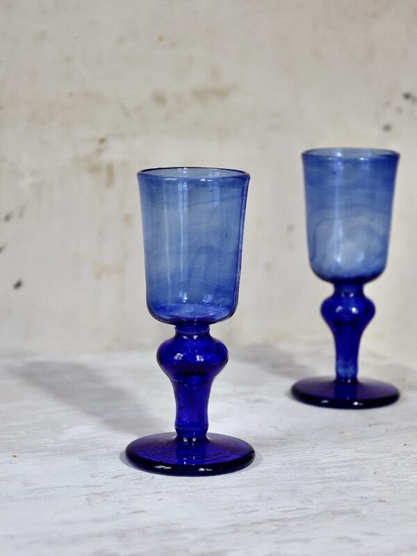 la-soufflerie-white-wine-glass-light-blue-drinkware-stem-glasses-mouth-blown-recycled-glass