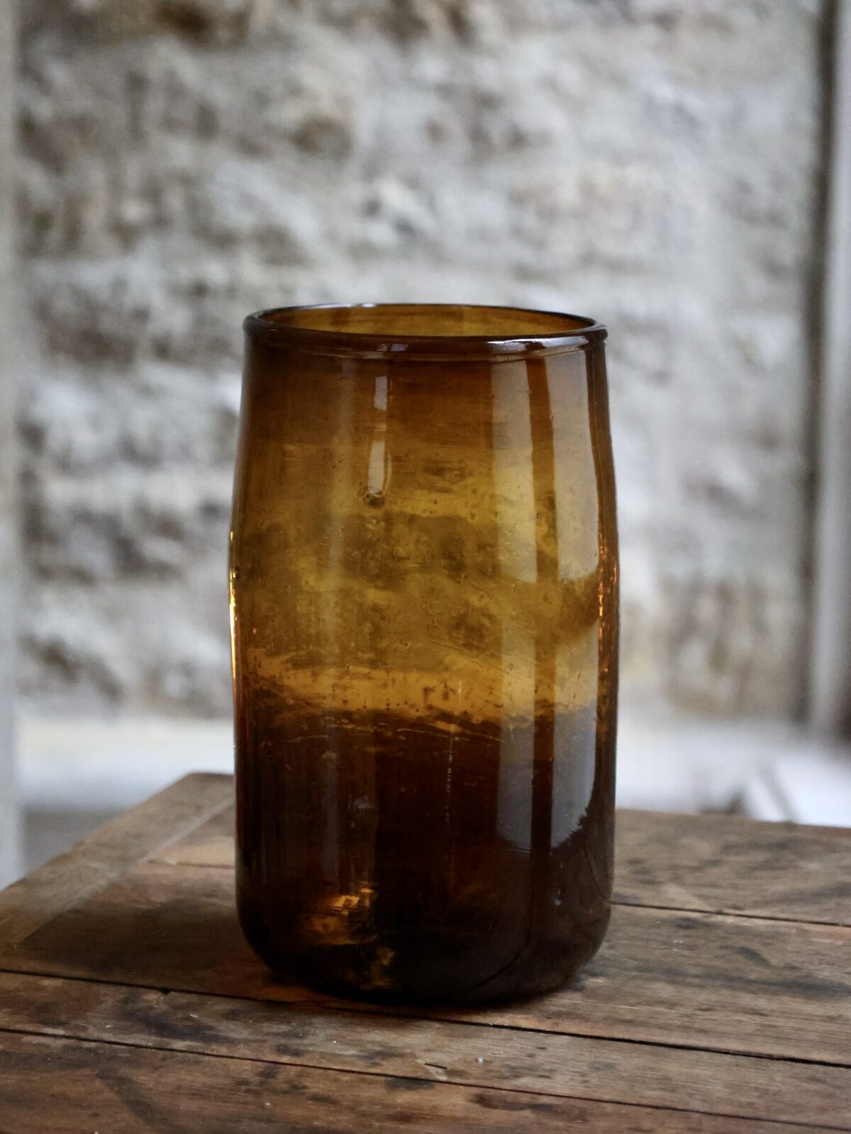 vasse-droit-dark-brown-mouth-blown-by-la-soufflerie