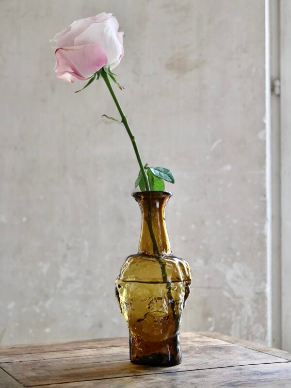 roma-miel-head-carafe-mouth-blown-recycled-glass