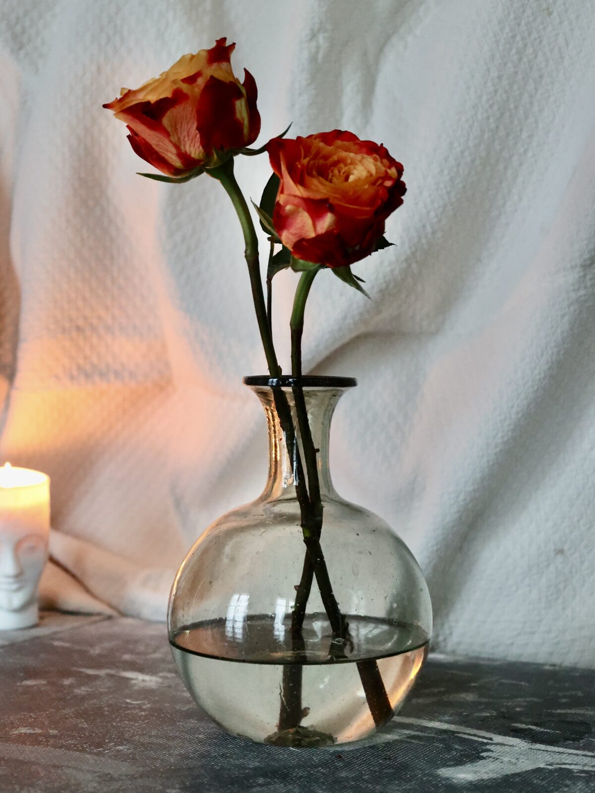 bistrot-rond-fumé-drinkware-carafe-pitcher-decanter-mouth-blown-recycled-glass