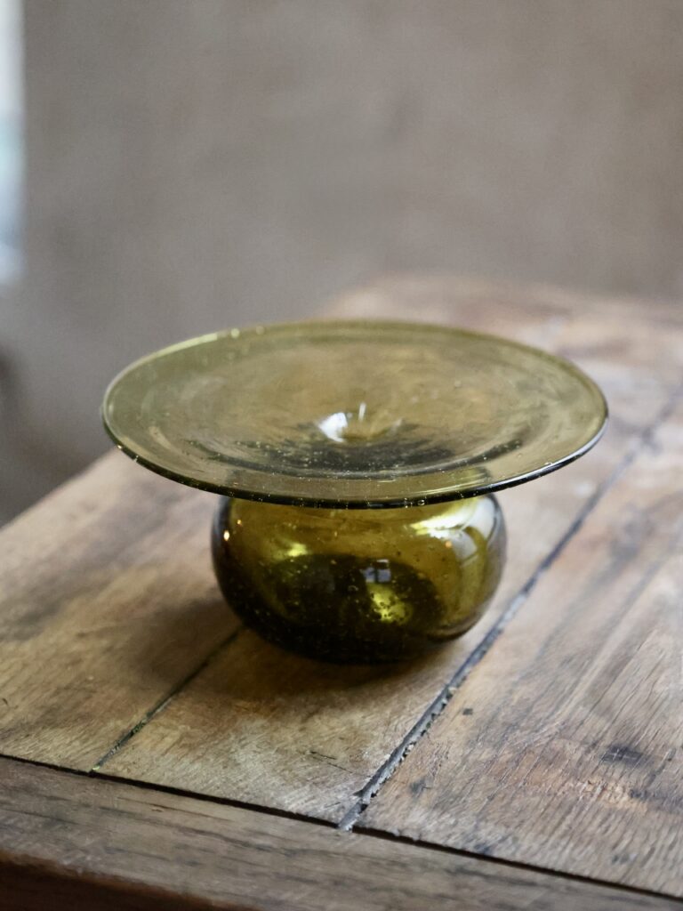 Handmade bud vase using recycled glass