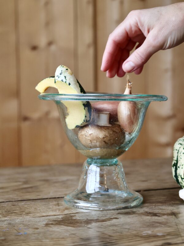 la-soufflerie-coupe-sur-pied-transparent-at-home-bowls-mouth-blown-recycled-glass