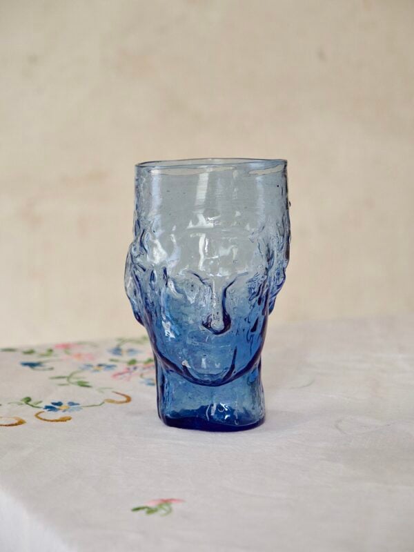 la-soufflerie-roma-vase-light-blue-face-vase-mouth-blown-recycled-glass