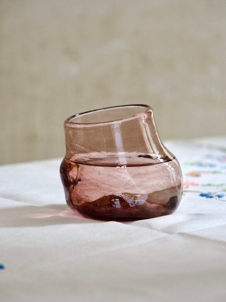 la-soufflerie-rock-glass-framboise-drinkware-tumbler-water-glass-mouth-blown-recycled-glass