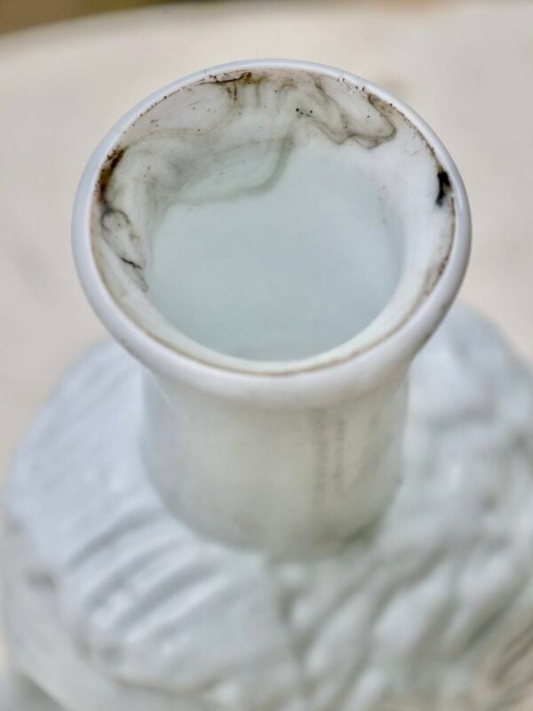 vase-tete-white-handmade-recycled-glass