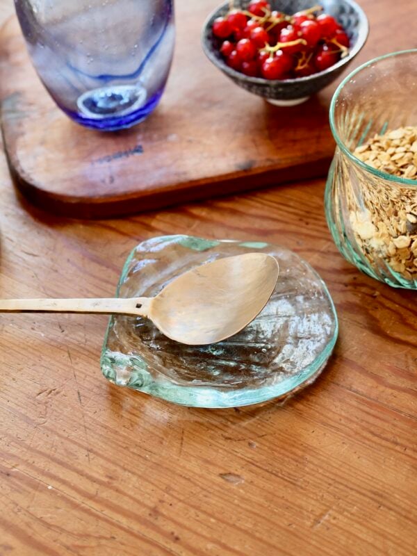 coquille-saint-jacques-creuse-accessories-mouth-blown-recycled-glass