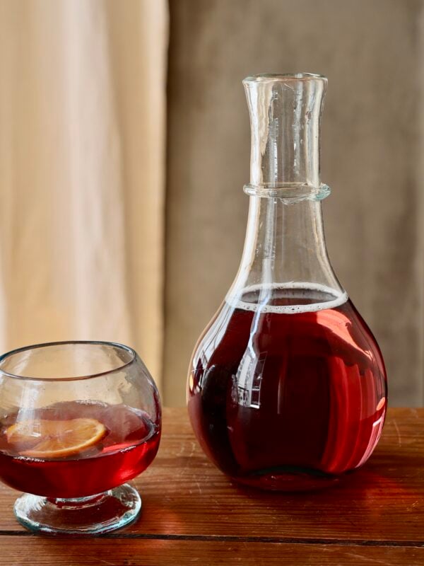 decantador-alto-transparent-carafe-mouth-blown-recycled-glass