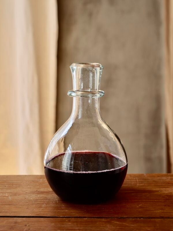 decantador-gordo-transparent-carafe-hand-blown-recycled-glass