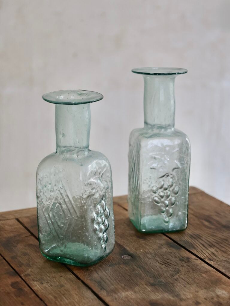 menora-transparent-carafe-vase-mouth-blown-recycled-glass