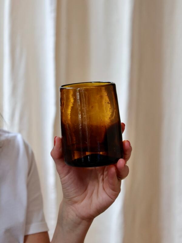 la-soufflerie-rodi-glass-dark-brown-drinking-glass-mouth-blown-recycled-glass