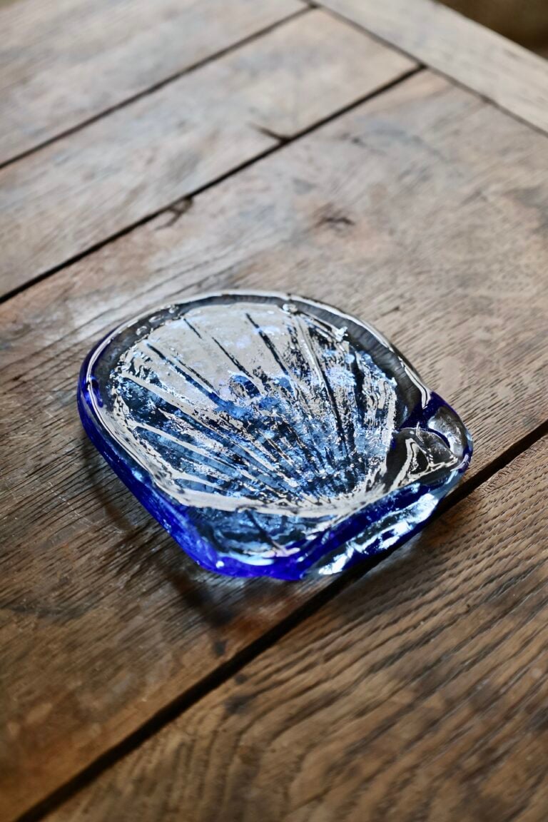 coquille-saint-jacques-creuse-accessories-mouth-blown-recycled-glass