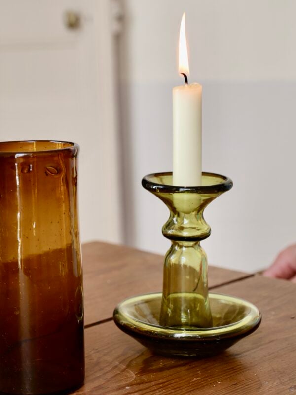porta-candele-piccolo-miel-olive-bougeoir-verre-recycle-souffle-bouche