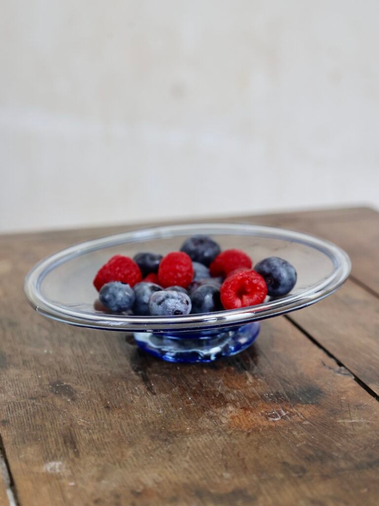 tapas-light-blue-plate-tableware-mouth-blown-recycled-glass