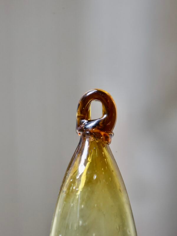 boule-goutte-miel-handmade-recycled-glass