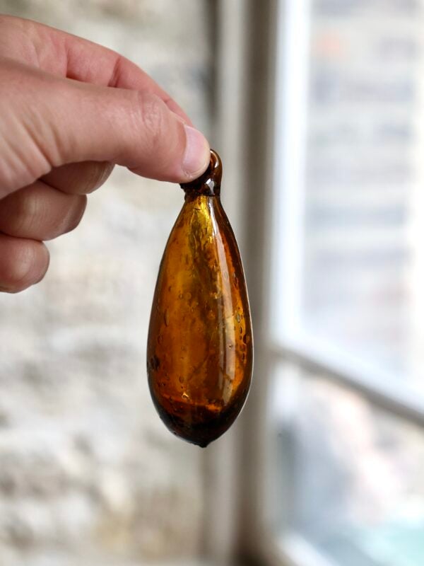 boule-12-cm-dark-brown-verre-recycle-souffle-bouche