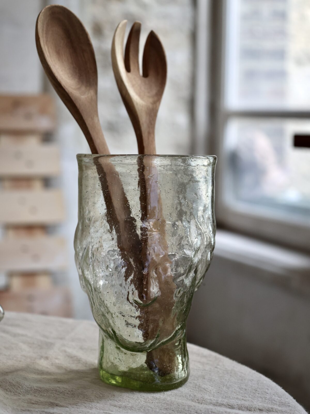 roma-vase-transparent-miel-handmade-recycled-glass