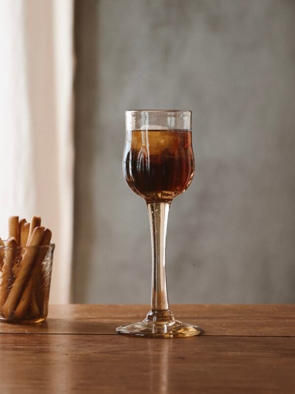 Lily Wine Glass