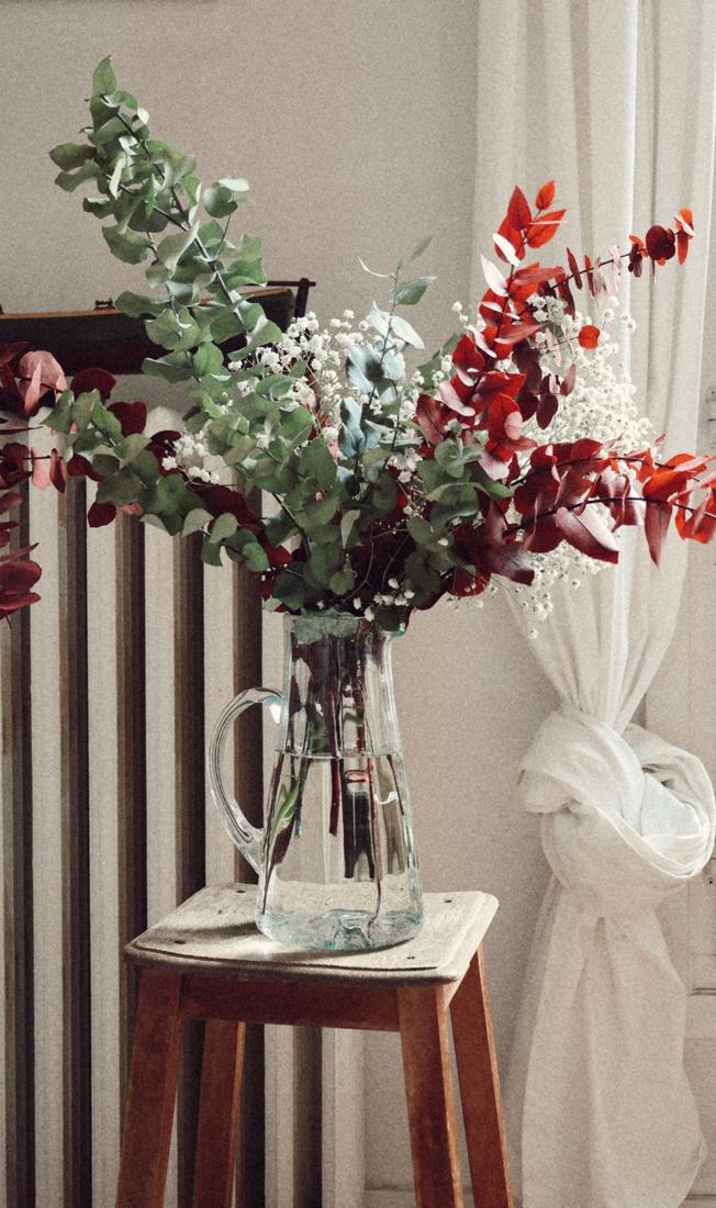 Carafe Lily